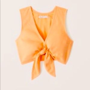 NEW WITH TAGS Abercrombie & Fitch Crop Top